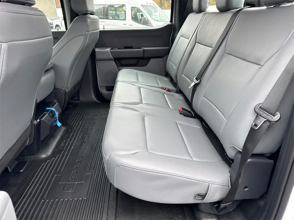 Thumbnail: 2025 Ford F-250 - 17