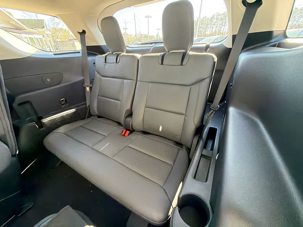 Thumbnail: 2026 Ford Explorer - 18