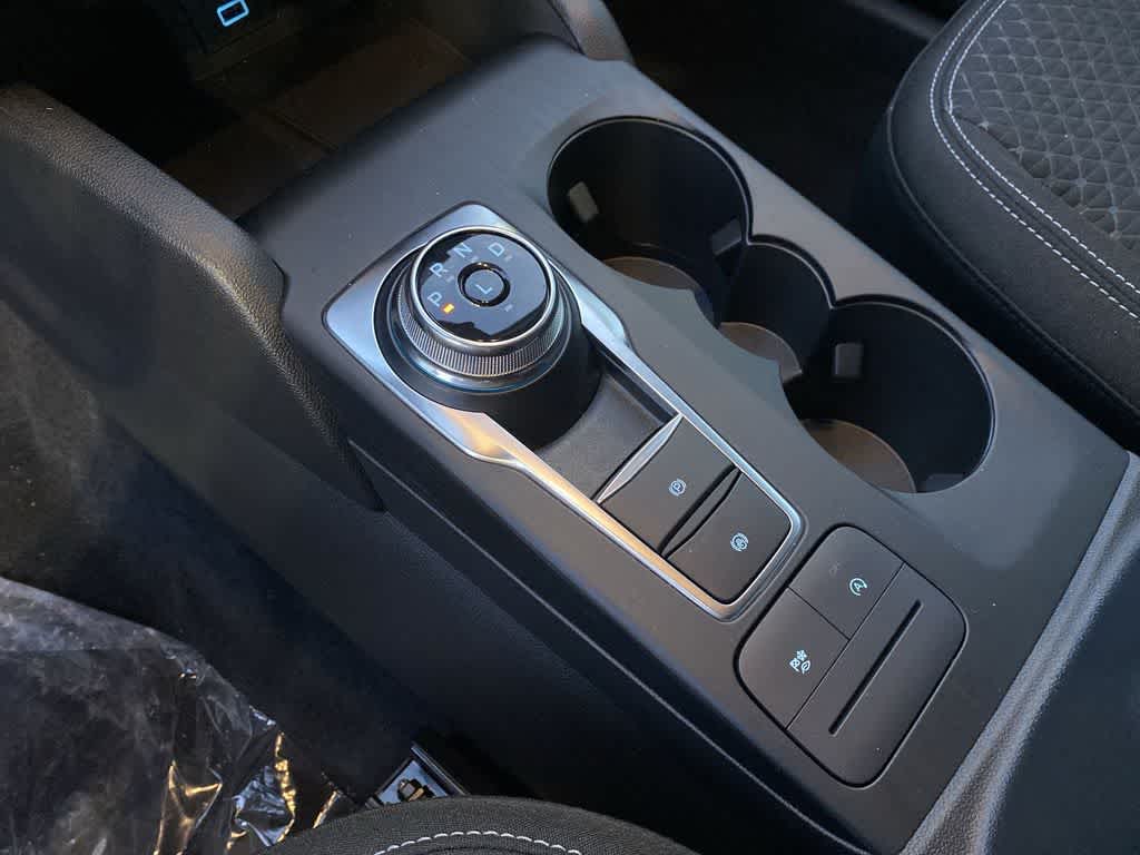 Thumbnail: 2023 Ford Escape - 17