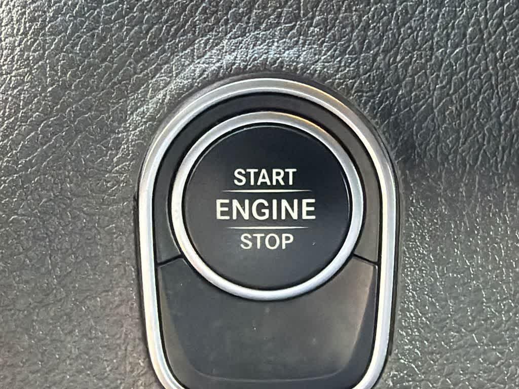 Thumbnail: 2025 Mercedes-Benz Sprinter - 22