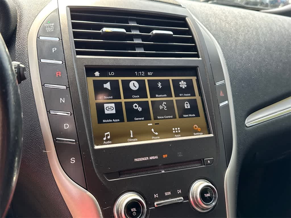 Thumbnail: 2016 Lincoln MKC - 25