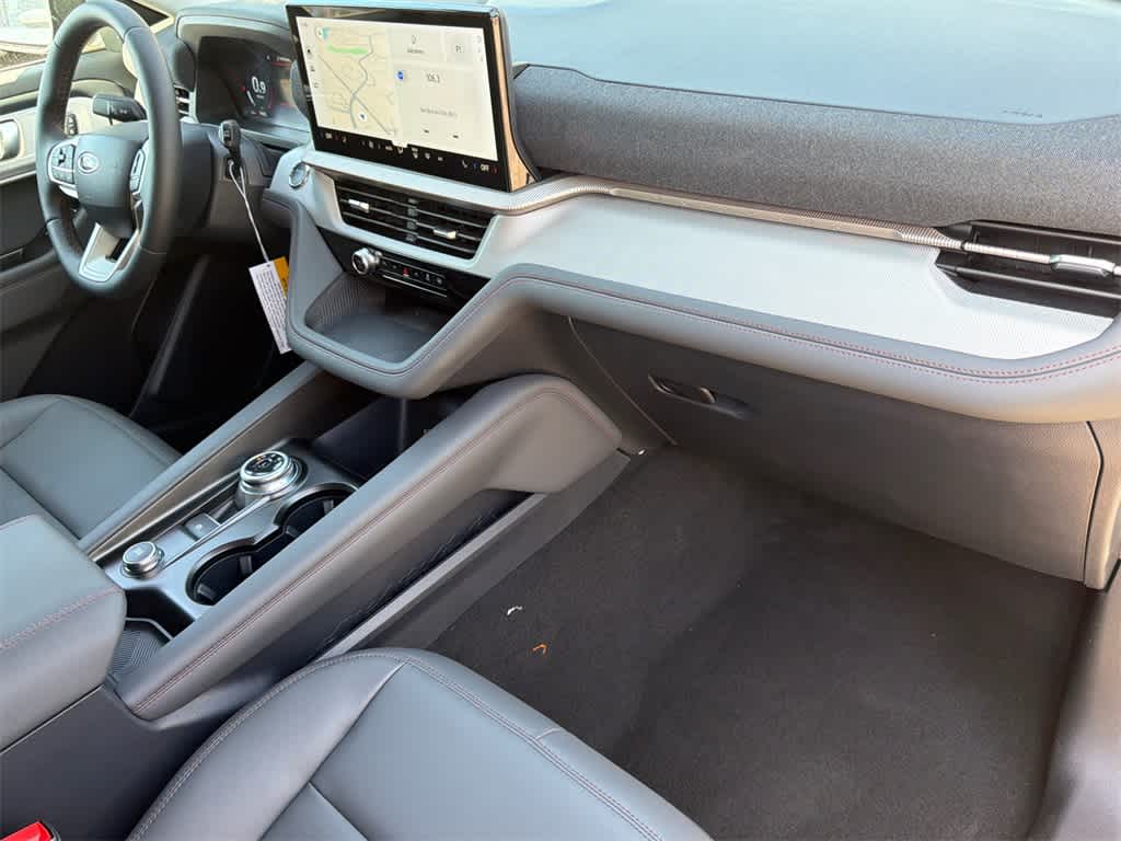 Thumbnail: 2026 Ford Explorer - 13