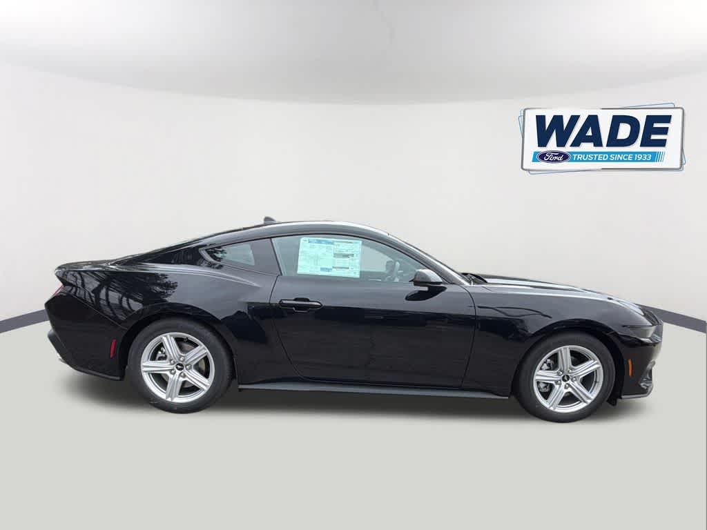 Thumbnail: 2026 Ford Mustang - 4