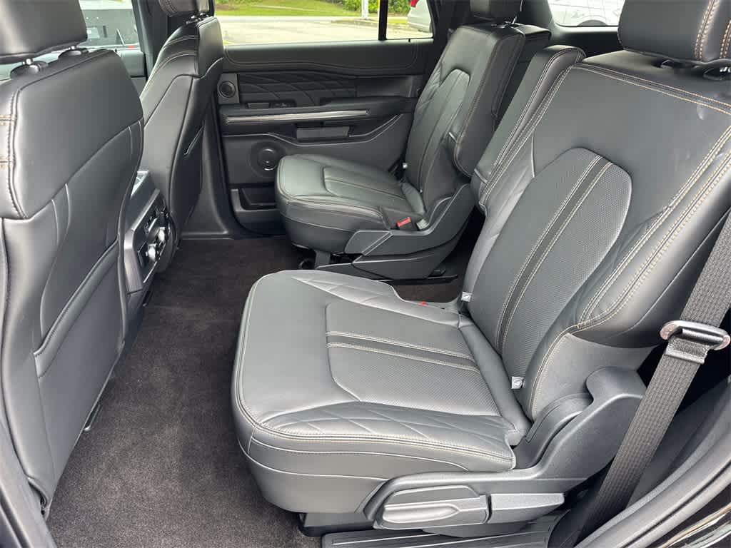 Thumbnail: 2023 Ford Expedition - 15