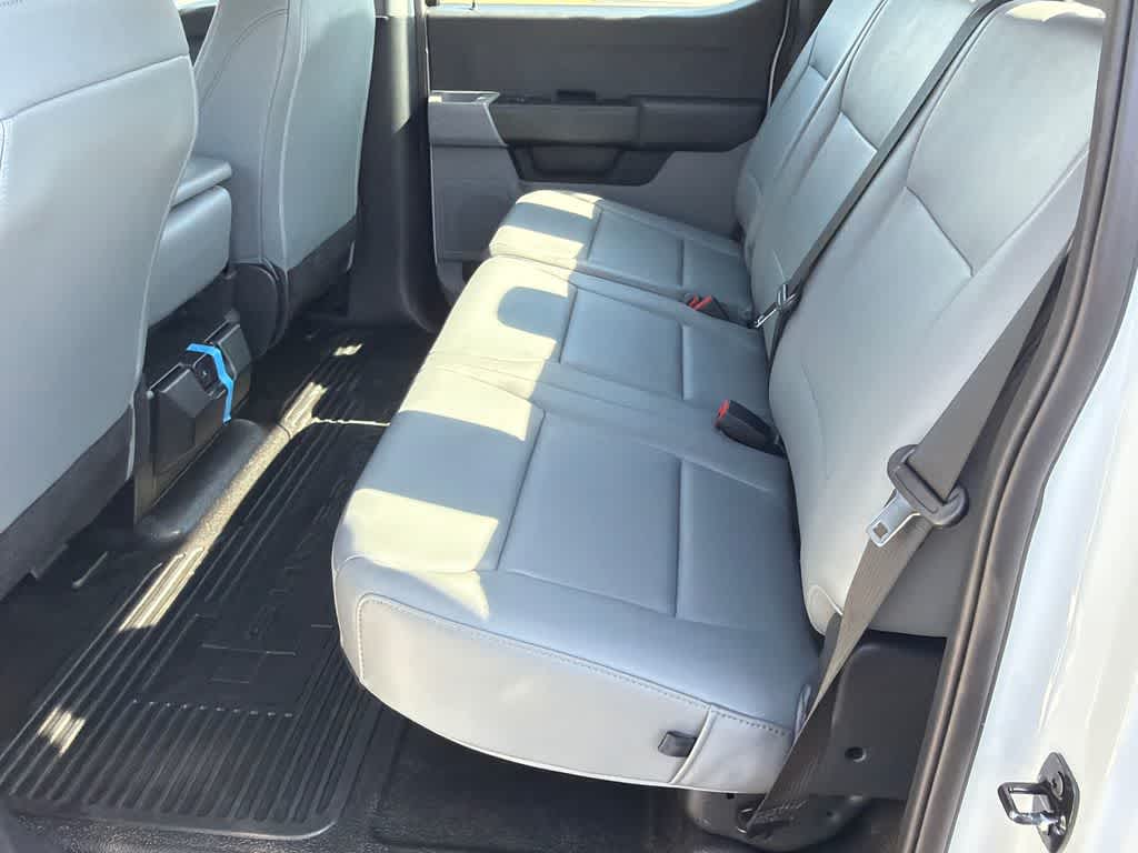 Thumbnail: 2025 Ford F-350 - 17