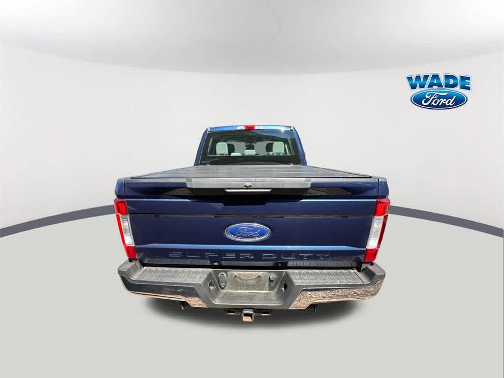 Thumbnail: 2019 Ford Econoline - 5