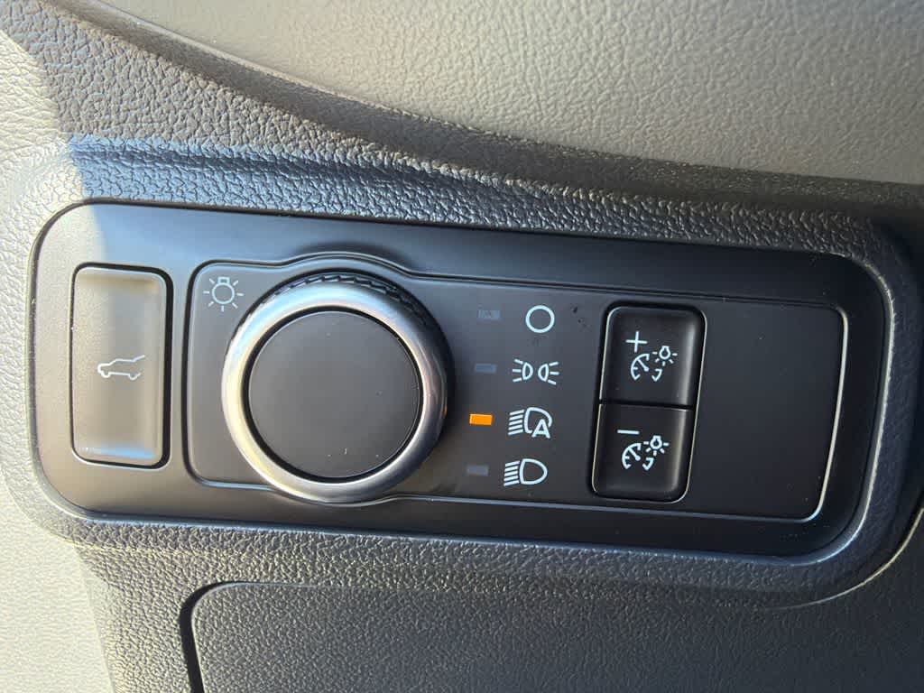 Thumbnail: 2026 Ford Explorer - 32