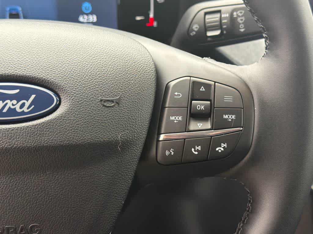 Thumbnail: 2026 Ford Maverick - 20