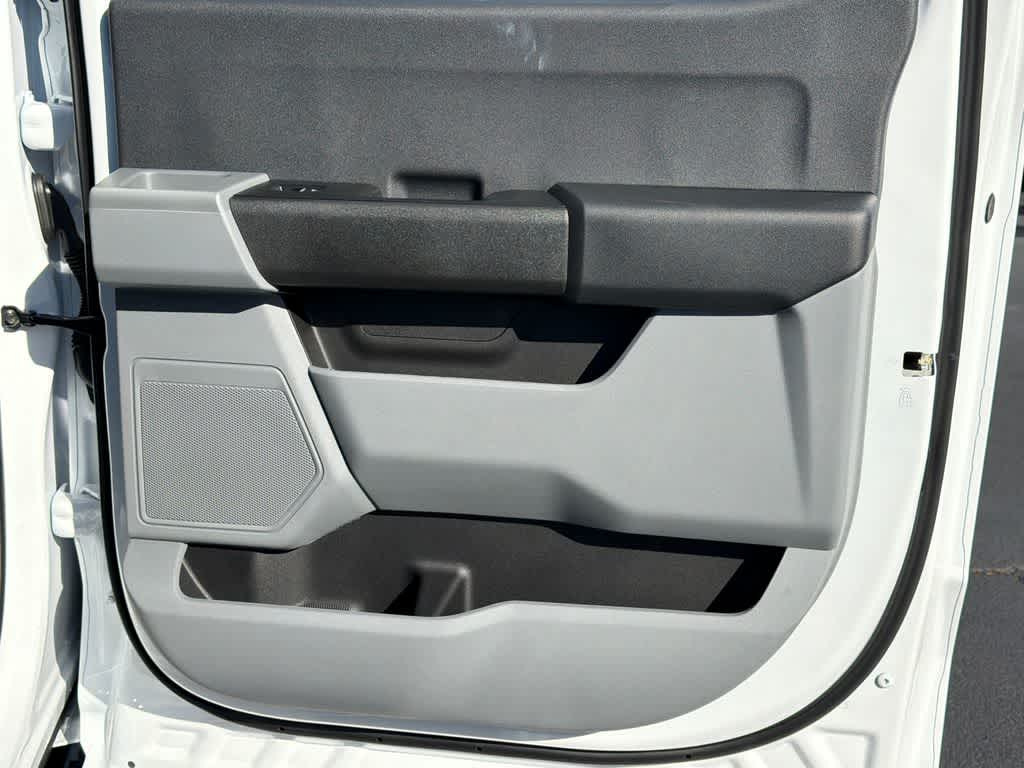 Thumbnail: 2026 Ford F-250 - 15