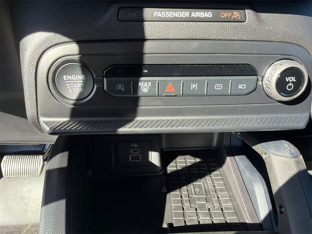 Thumbnail: 2025 Ford Bronco Sport - 28