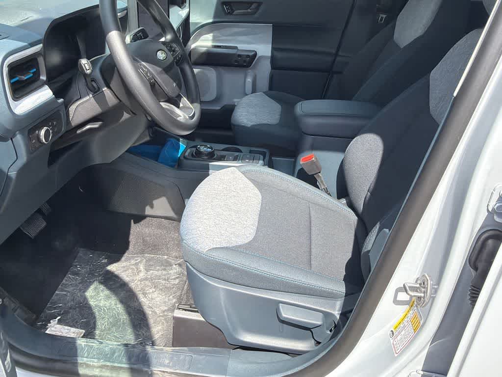 Thumbnail: 2026 Ford Maverick - 10