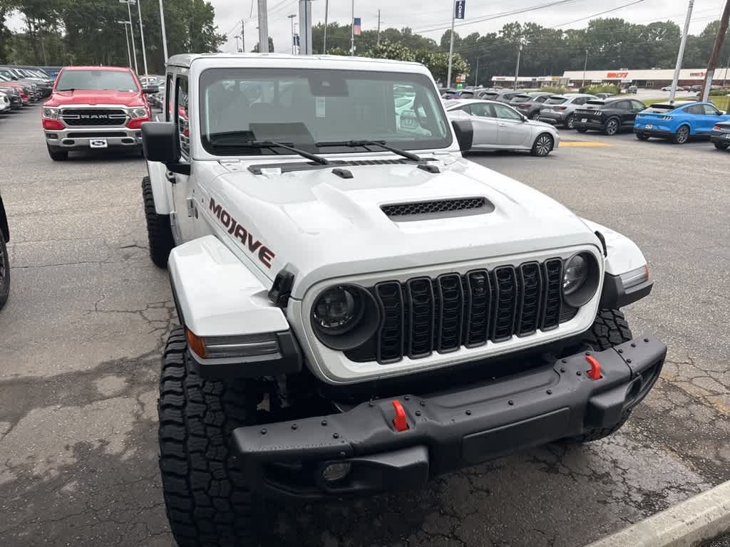 Thumbnail: 2025 Jeep Gladiator - 2