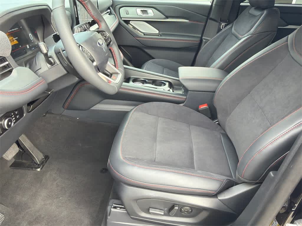 Thumbnail: 2026 Ford Explorer - 10