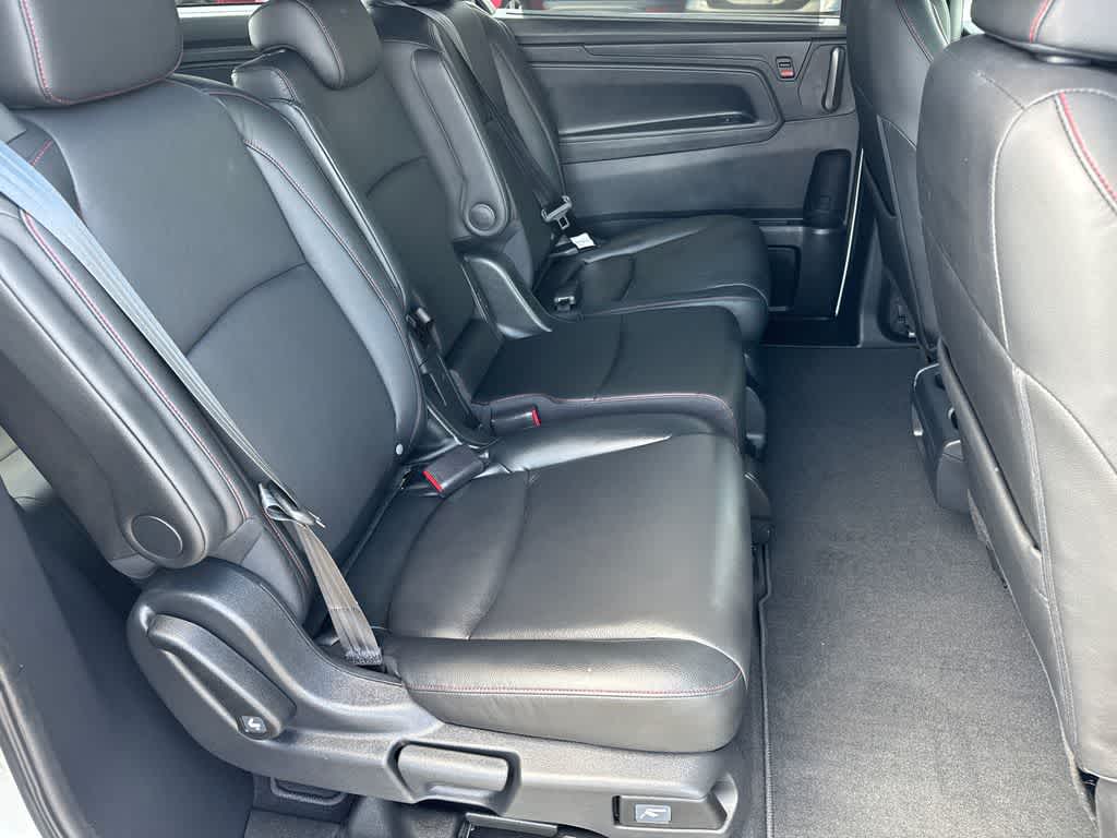 Thumbnail: 2024 Honda Odyssey - 14