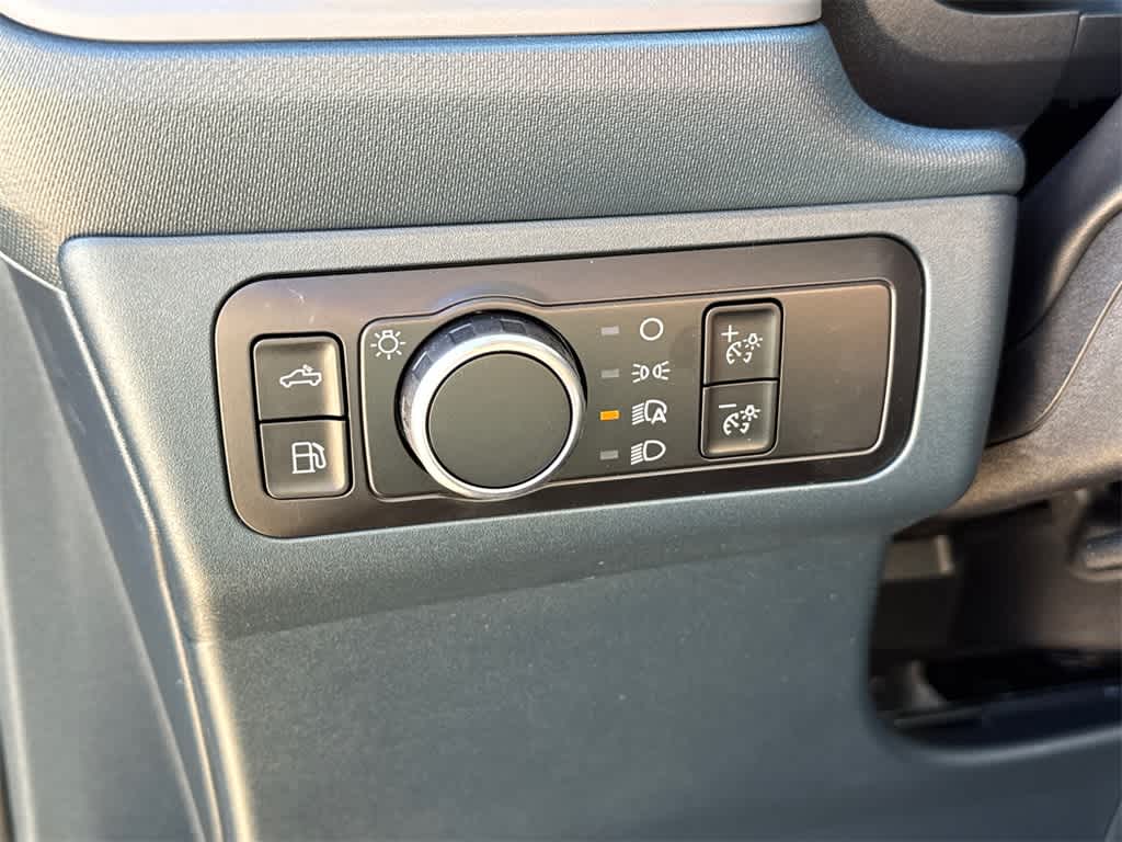 Thumbnail: 2025 Ford Maverick - 27