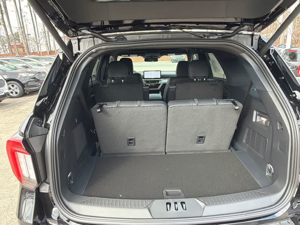 Thumbnail: 2026 Ford Explorer - 16