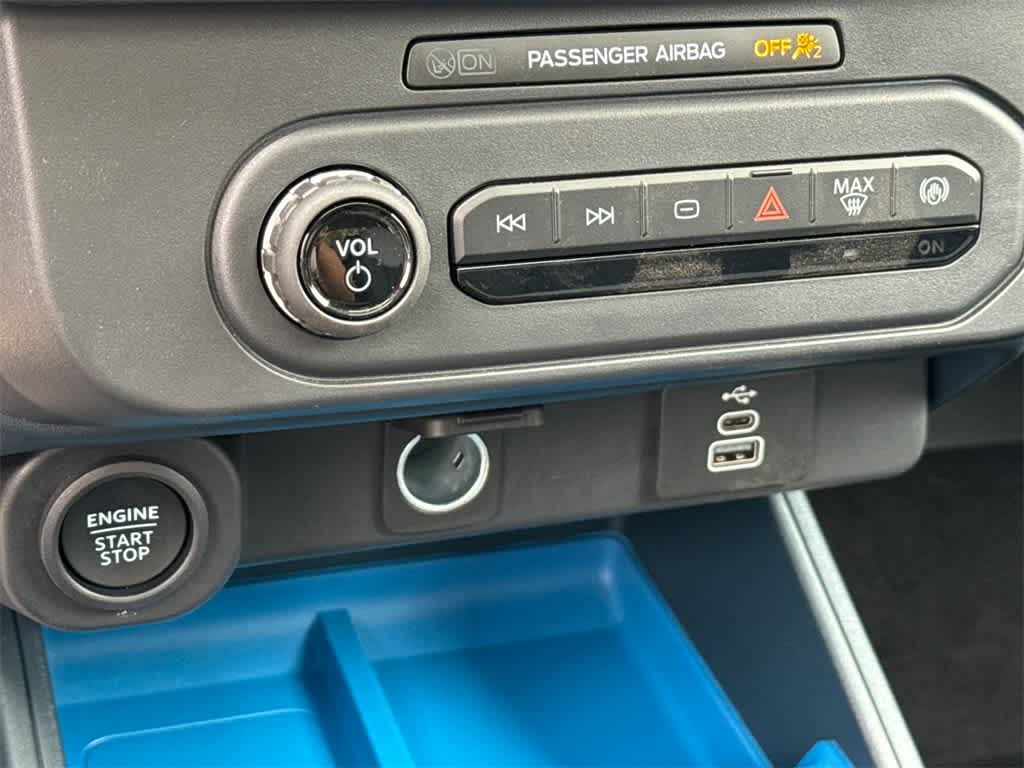 Thumbnail: 2025 Ford Maverick - 26