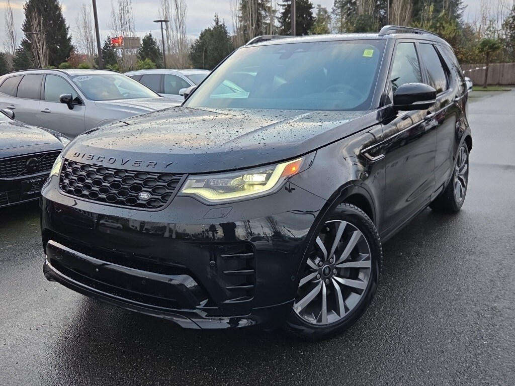 Used 2024 Land Rover Discovery Dynamic SE SUV