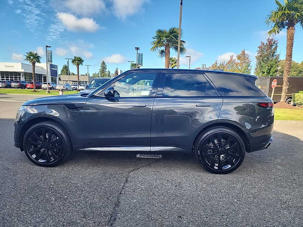 New 2027 Land Rover Range Rover Sport Dynamic SE P530 SUV