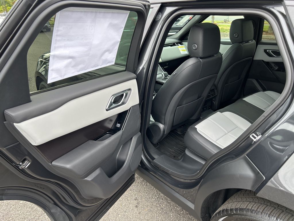 2026 Land Rover Range Rover Velar Dynamic SE - Photo 15