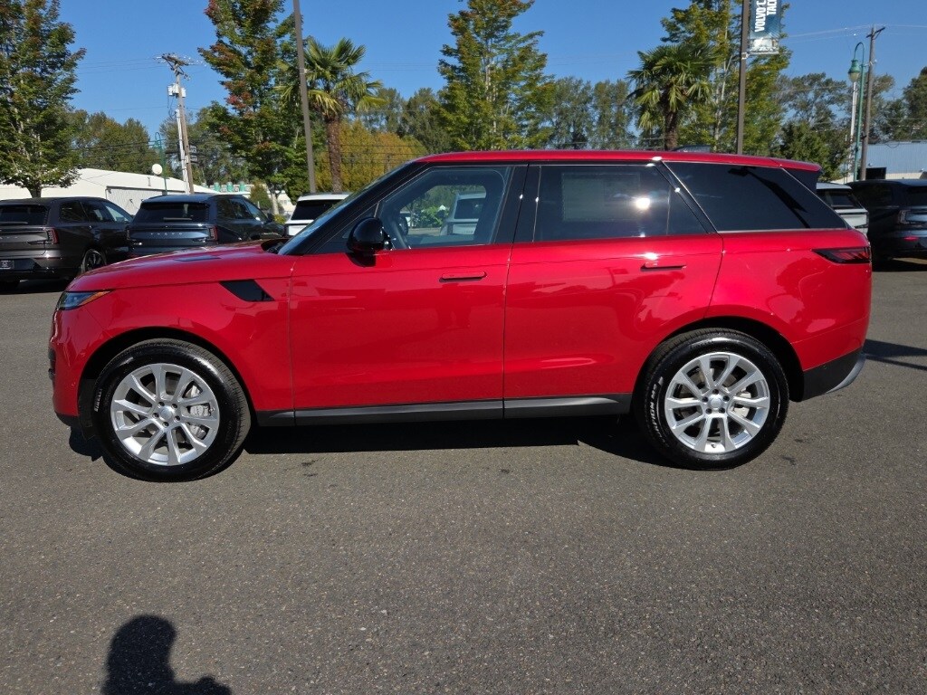 2025 Land Rover Range Rover Sport SE photo 2