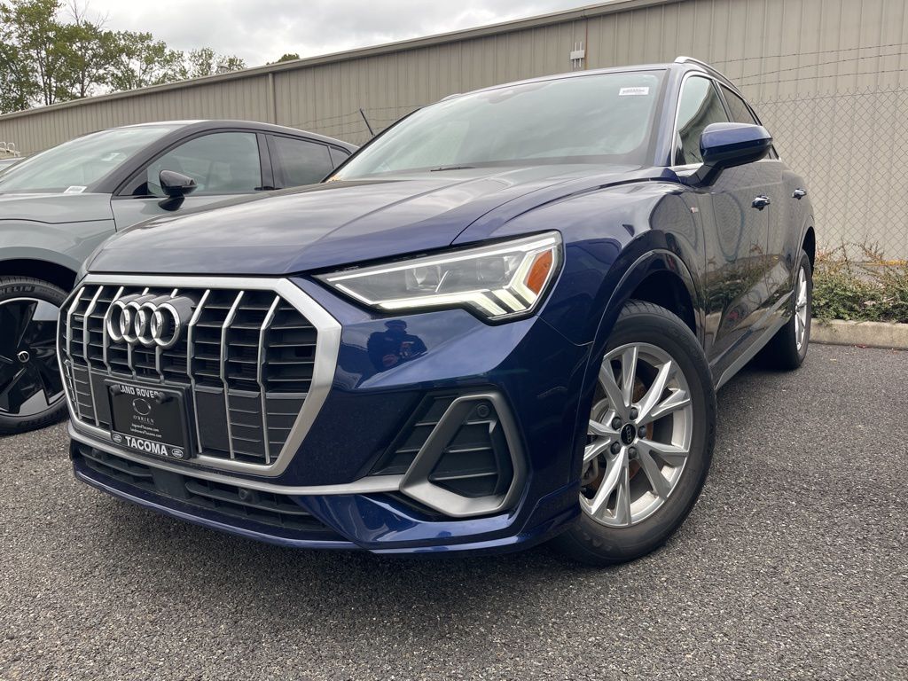 2025 Audi Q3 S Line Premium