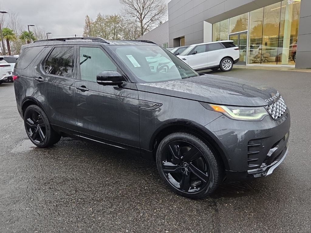 2026 Land Rover Discovery Gemini Edition - Photo 8