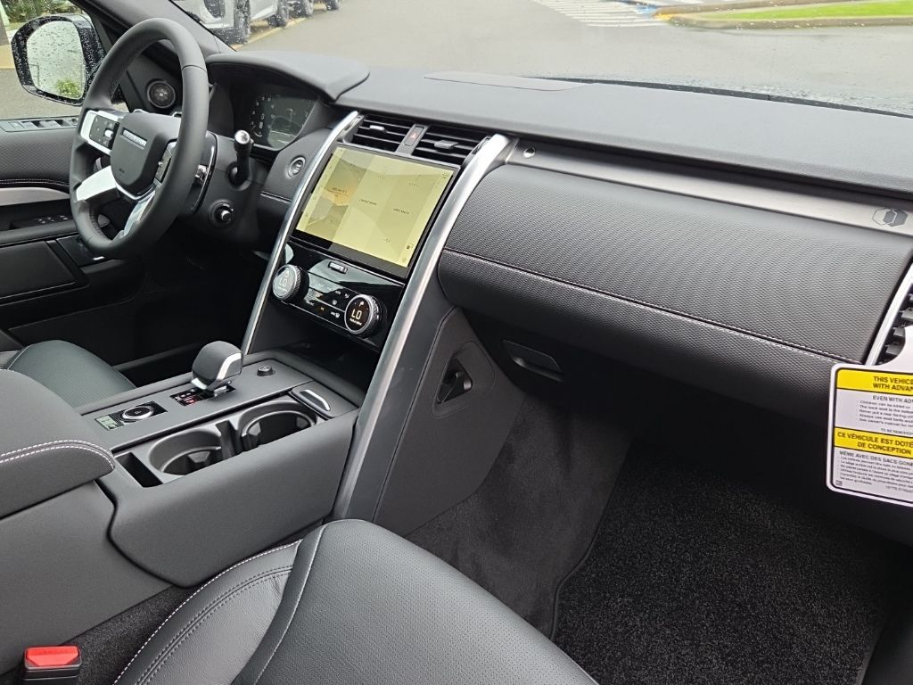 2026 Land Rover Discovery Gemini Edition - Photo 20