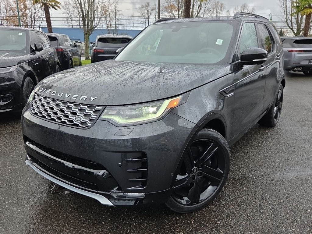 2026 Land Rover Discovery Tempest Edition