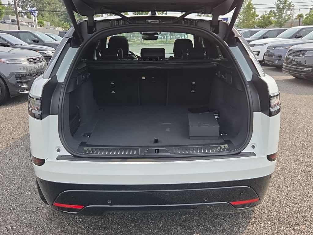 2026 Land Rover Range Rover Velar Dynamic SE - Photo 16