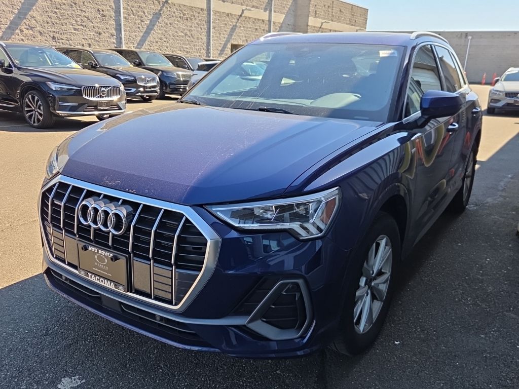 2025 Audi Q3
