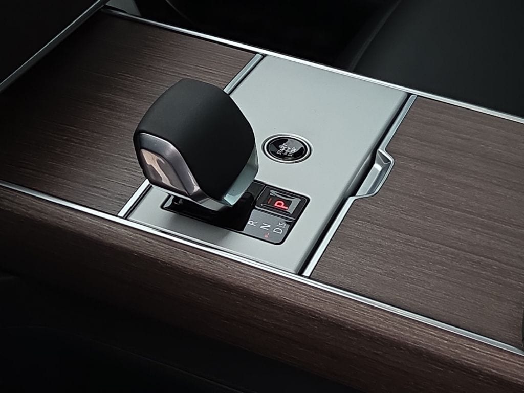 2026 Land Rover Range Rover SE - Photo 13
