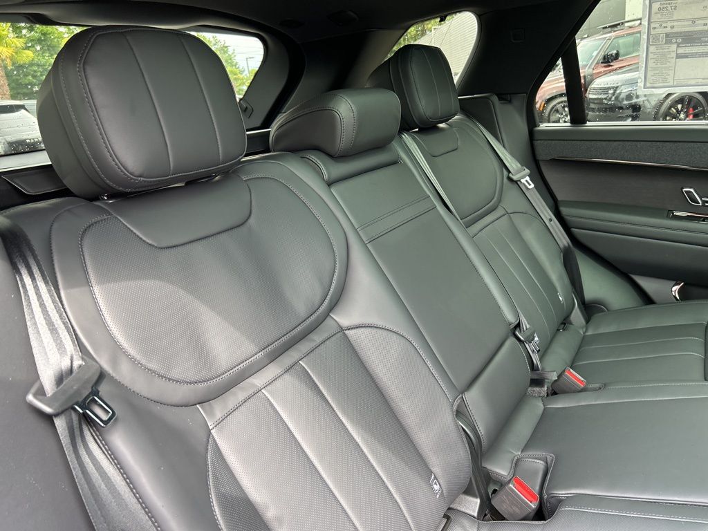 2025 Land Rover Range Rover Sport Dynamic SE - Photo 18