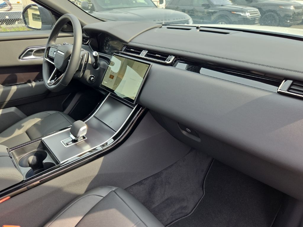 2026 Land Rover Range Rover Velar Dynamic SE - Photo 20