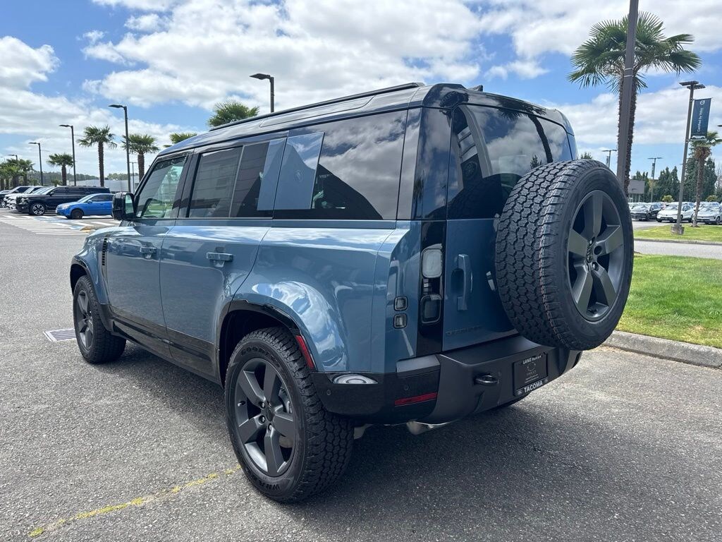 New 2026 Land Rover Defender 110 X-Dynamic SE SUV
