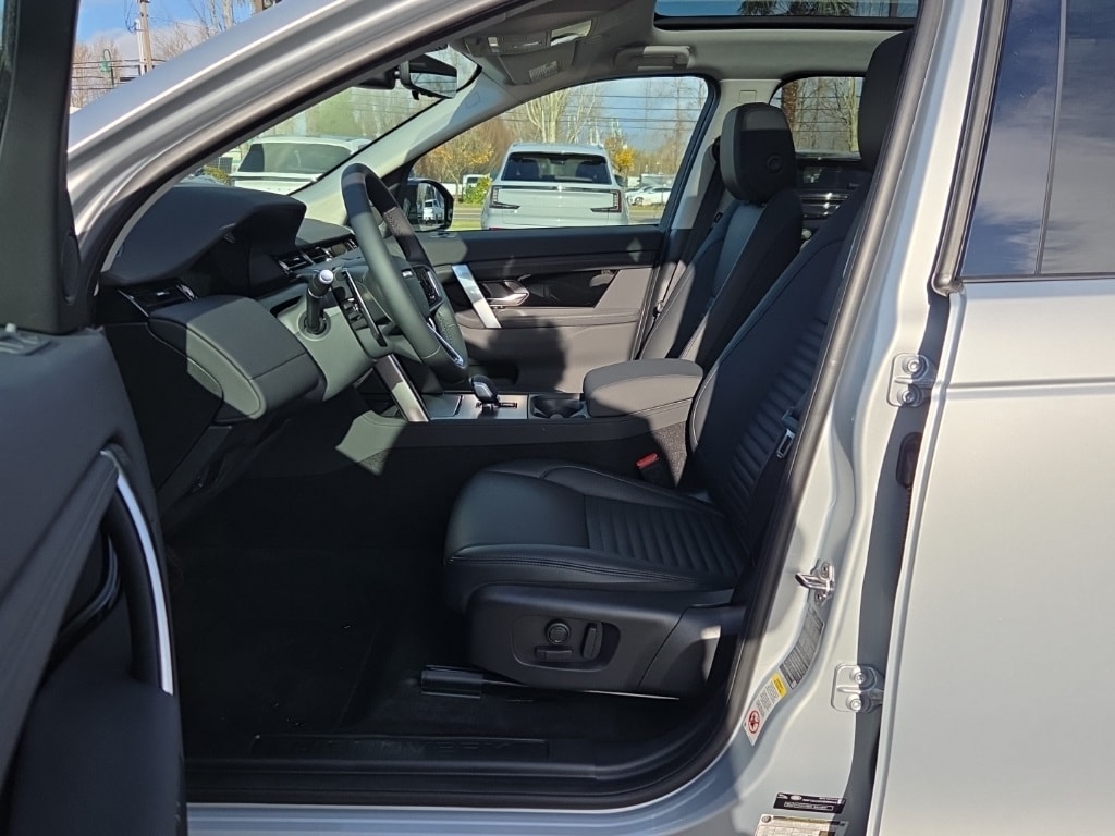 New 2025 Land Rover Discovery Sport S SUV SWB