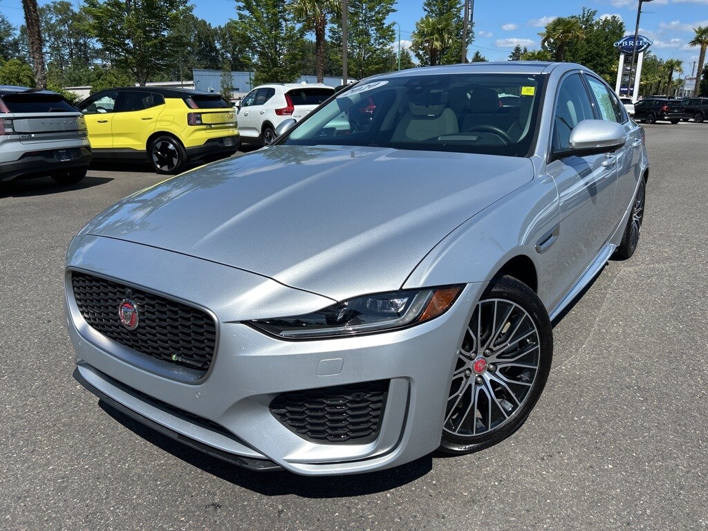 2020 Jaguar XE