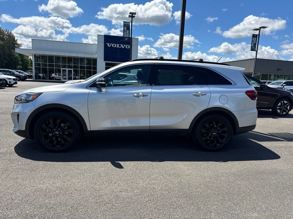 Used 2020 Kia Sorento S with VIN 5XYPGDA59LG643991 for sale in Fife, WA