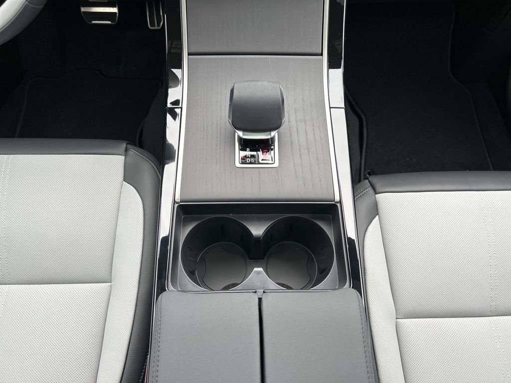 2026 Land Rover Range Rover Velar Dynamic SE - Photo 23