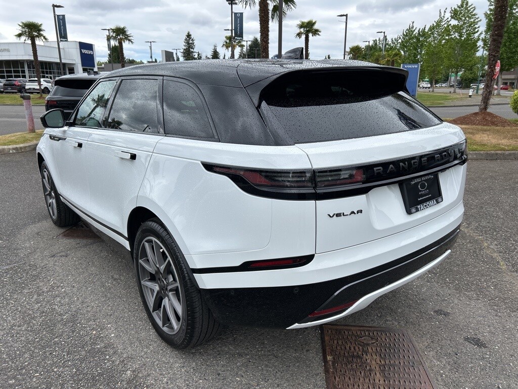 2026 Land Rover Range Rover Velar SE photo 2