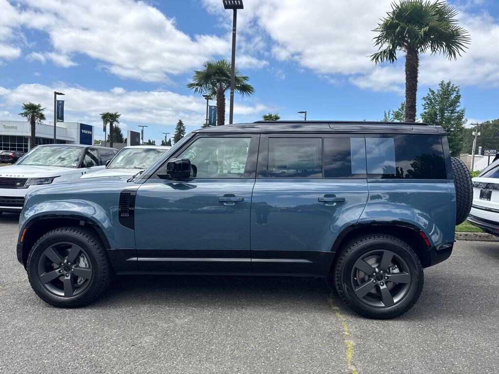 New 2026 Land Rover Defender 110 X-Dynamic SE SUV