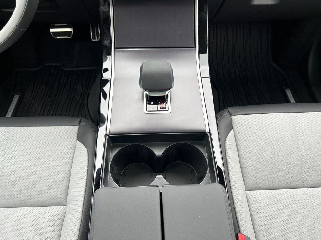 2026 Land Rover Range Rover Velar Dynamic SE - Photo 23