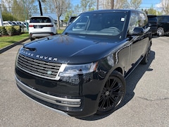 2025 Land Rover Range Rover SE SUV