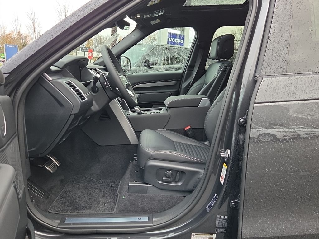New 2026 Land Rover Discovery Gemini Edition SUV