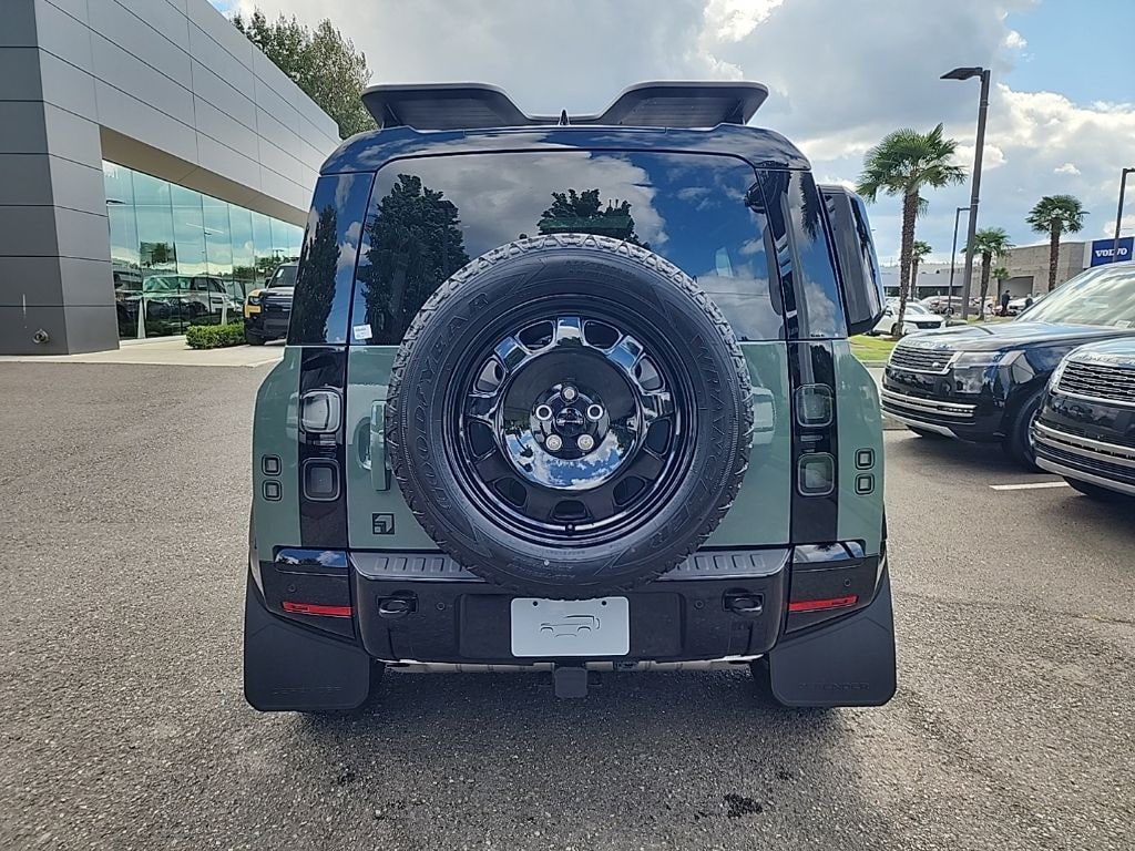 New 2026 Land Rover Defender 110 Trophy Edition - Keswick Defender 110 Trophy Edition - Keswick SUV