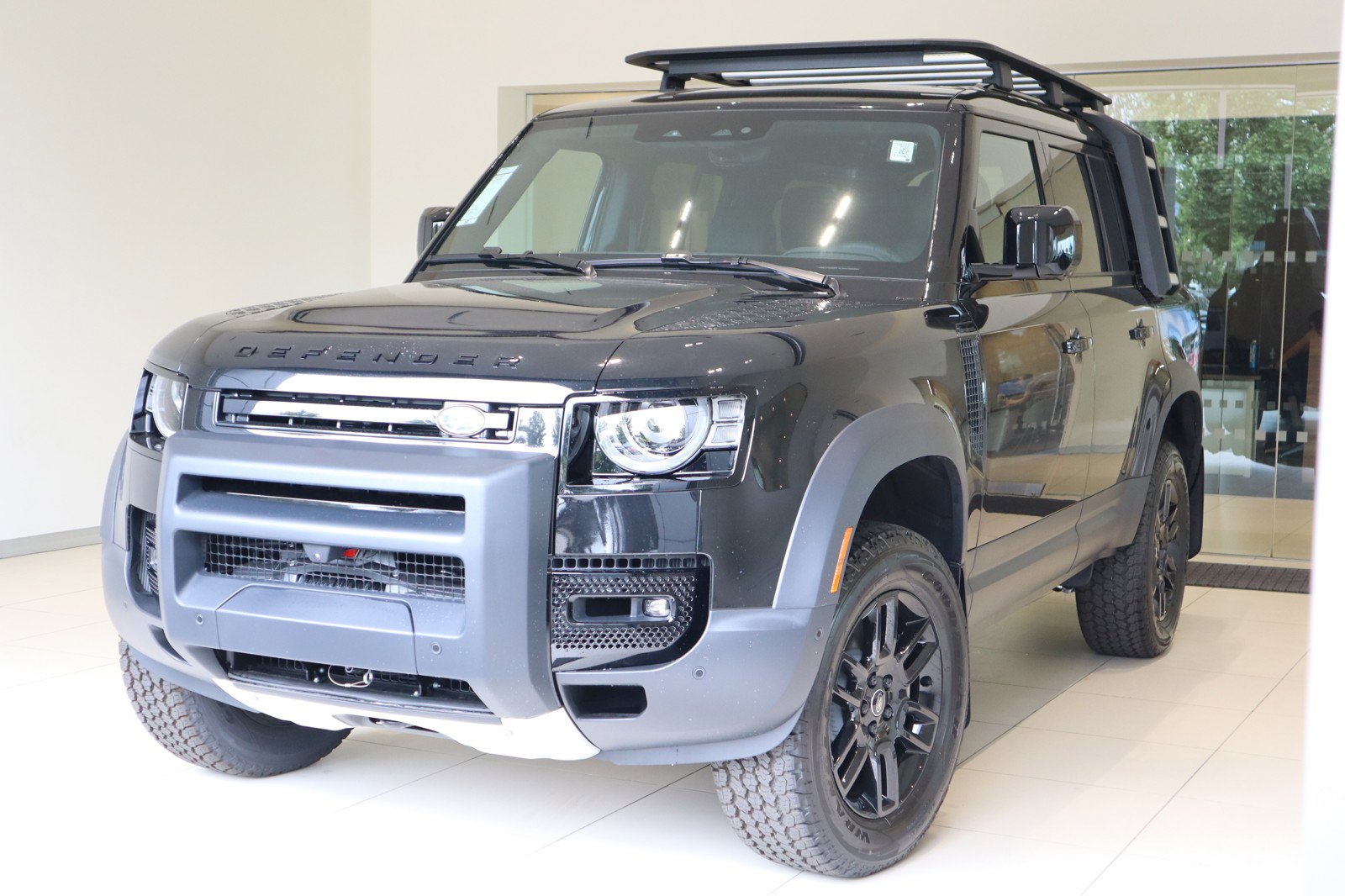 Defender lineup expands to three vehicles as Land Rover adds 8-seat 130  version