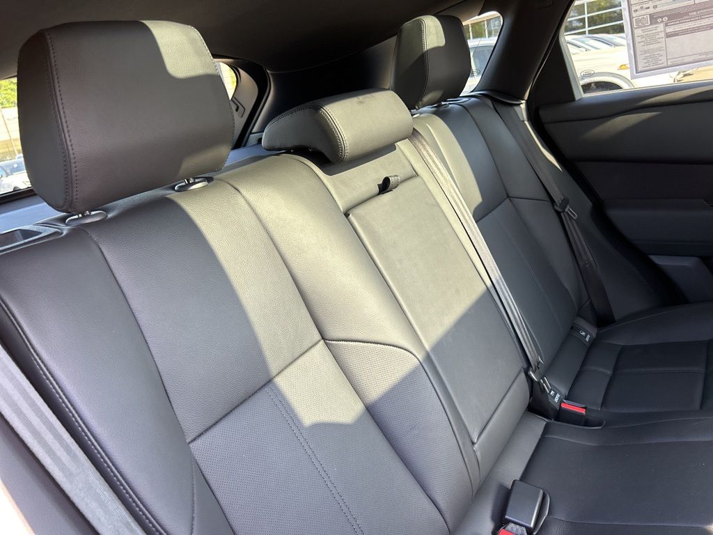 2026 Land Rover Range Rover Velar Dynamic SE - Photo 18