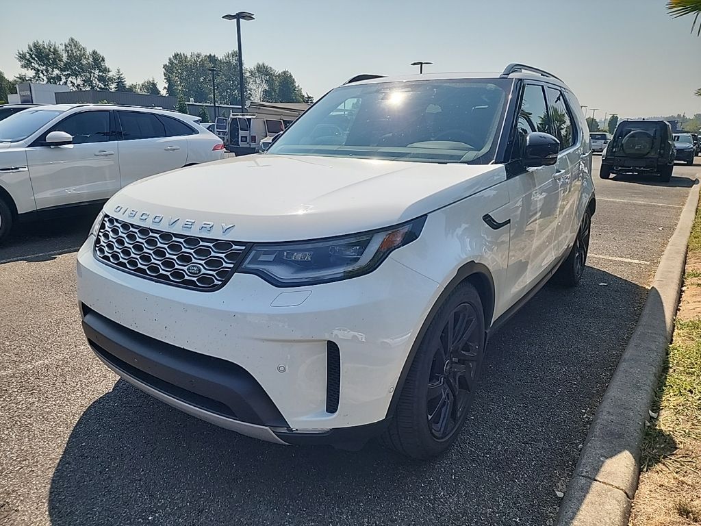 2025 Land Rover Discovery SUV 