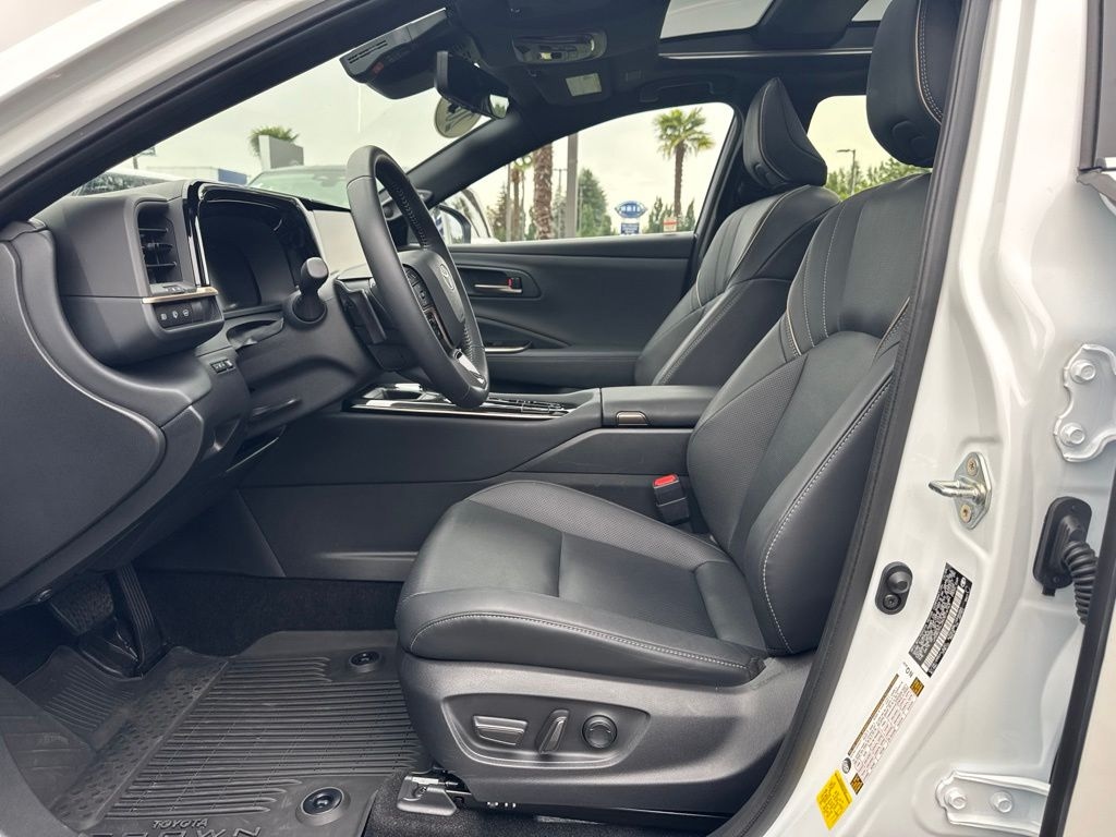 Used 2025 Toyota Crown Signia Limited SUV