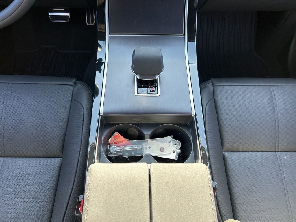 2026 Land Rover Range Rover Velar Dynamic SE - Photo 23